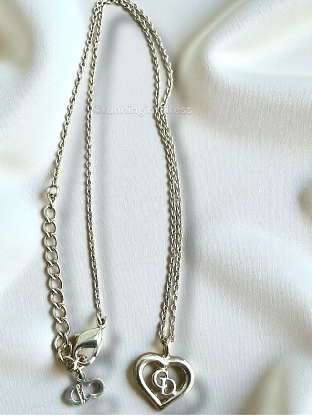 Vintage Christian Dior CD Logo Heart Pendant Necklace Gold - Picture 5 of 16
